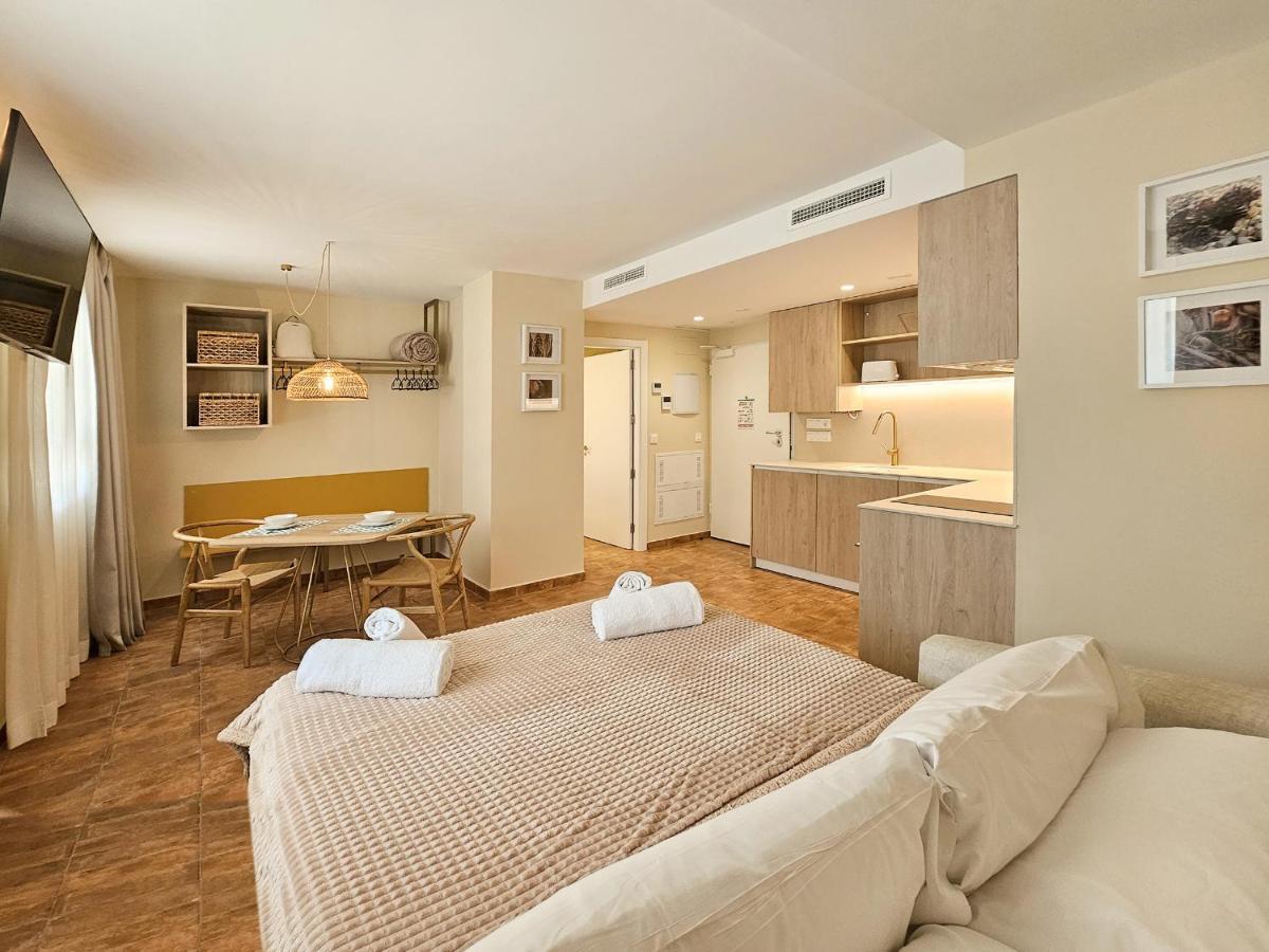 Apartamentos Las Ciencias Studio T 瓦伦西亚 外观 照片